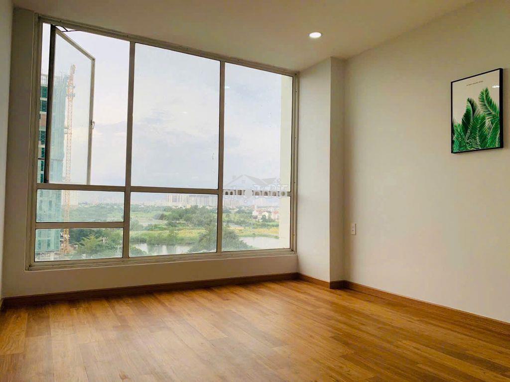 Chính chủ bán cc 312 lạc long quân a1 66m2, 2pn thang máy - Ảnh 3