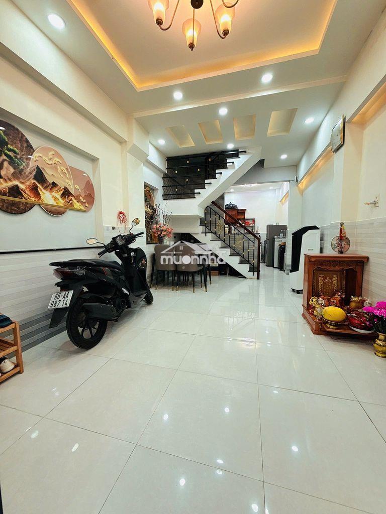 Nhà mới 2 tầng dương bá trạc p2-q8