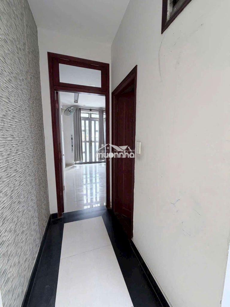 Nhà trông vào ỏ ngay được  - Ảnh 3