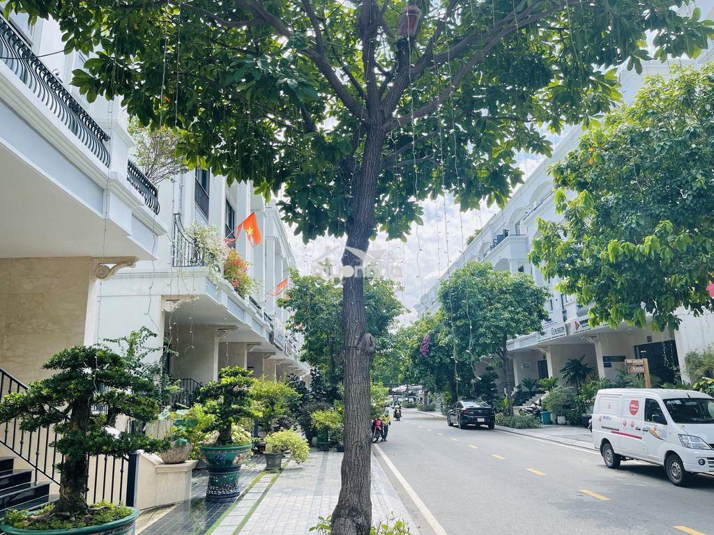 Cho thuê tầng trệt 7x20m - ngăn sẵn vách kính cường lực - Ảnh 3