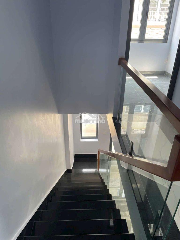 Kẹt tiền cần chuyển nhượng gấp nhà 257 nguyễn bình - Ảnh 2