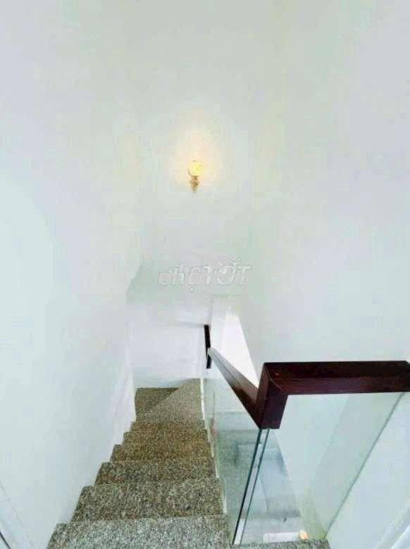 Chuyển chỗ ở , bán nhà đẹp 2t, 2pn + nội thất , 34m2 ,pháp lý rõ ràng - Ảnh 3