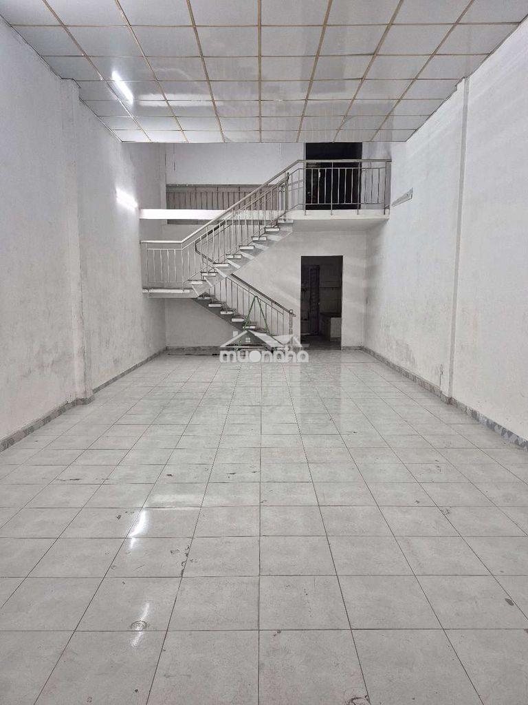 Cho thuê nhà 5x20m 2pn 2wc hẻm 5m ngay lê trọng tấn