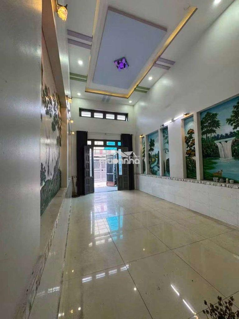 Bán nhà lầu đường xe hơi hóc môn to chắc chắn thích hợp ở và đầu tư - Ảnh 3
