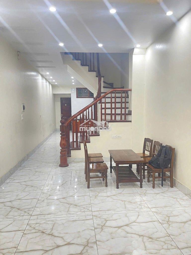 Nhà riêng 1/phan xích long 94m2 sẵn nội thất giá 14 tr/th 2pn ban công