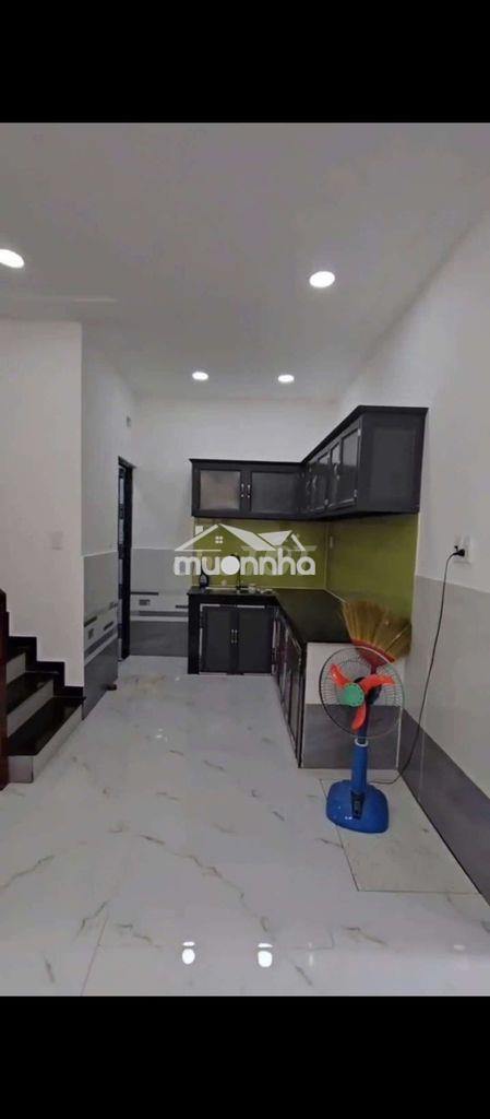 Bán nhà chợ cầu 5x8, 2pn2wc. kê khai, số nhà quận. chính chủ