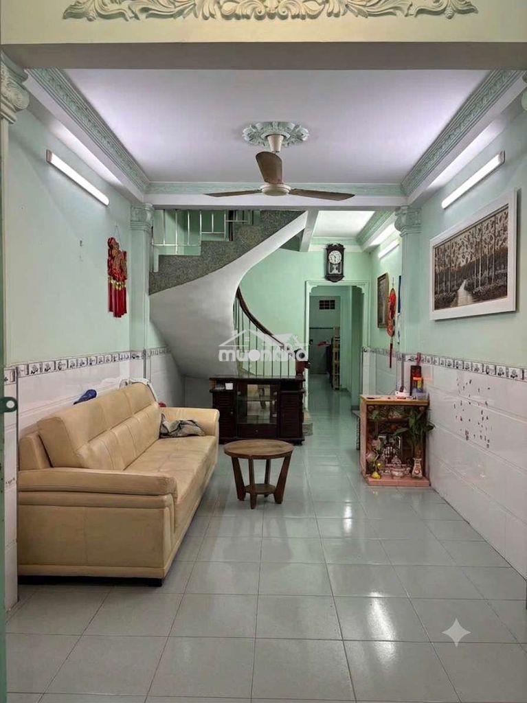 Nhà 70 m2, quận 8, gần cao lỗ, 3 tầng, 3,2x22 m, giá chỉ nhỉnh 6 tỷ. - Ảnh 2