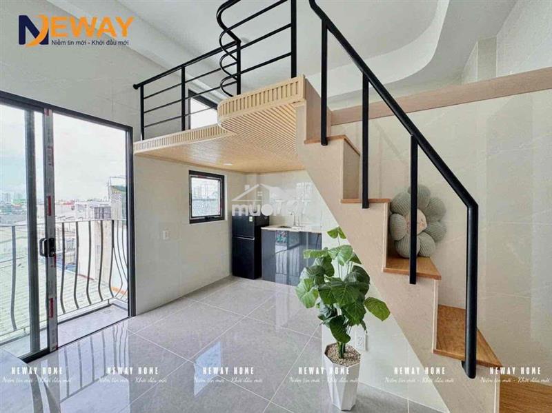 Trống lại phòng gác ban công full nội thất