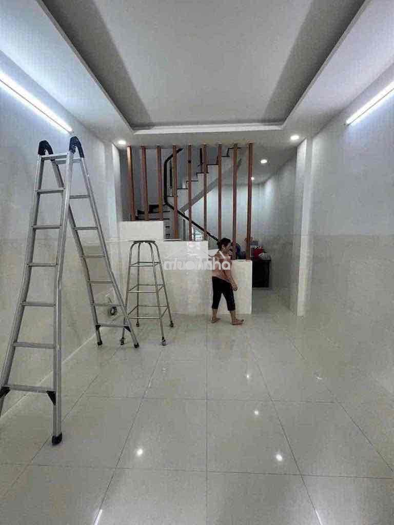 Cho thuê nhà hxh, 1 trệt 3 lầu - đồng xoài, tân bình - Ảnh 3