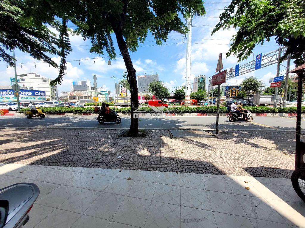 Sàn văn phòng: góc 2mt phạm văn đồng, bình thạnh . giá ngang đường nhỏ - Ảnh 2