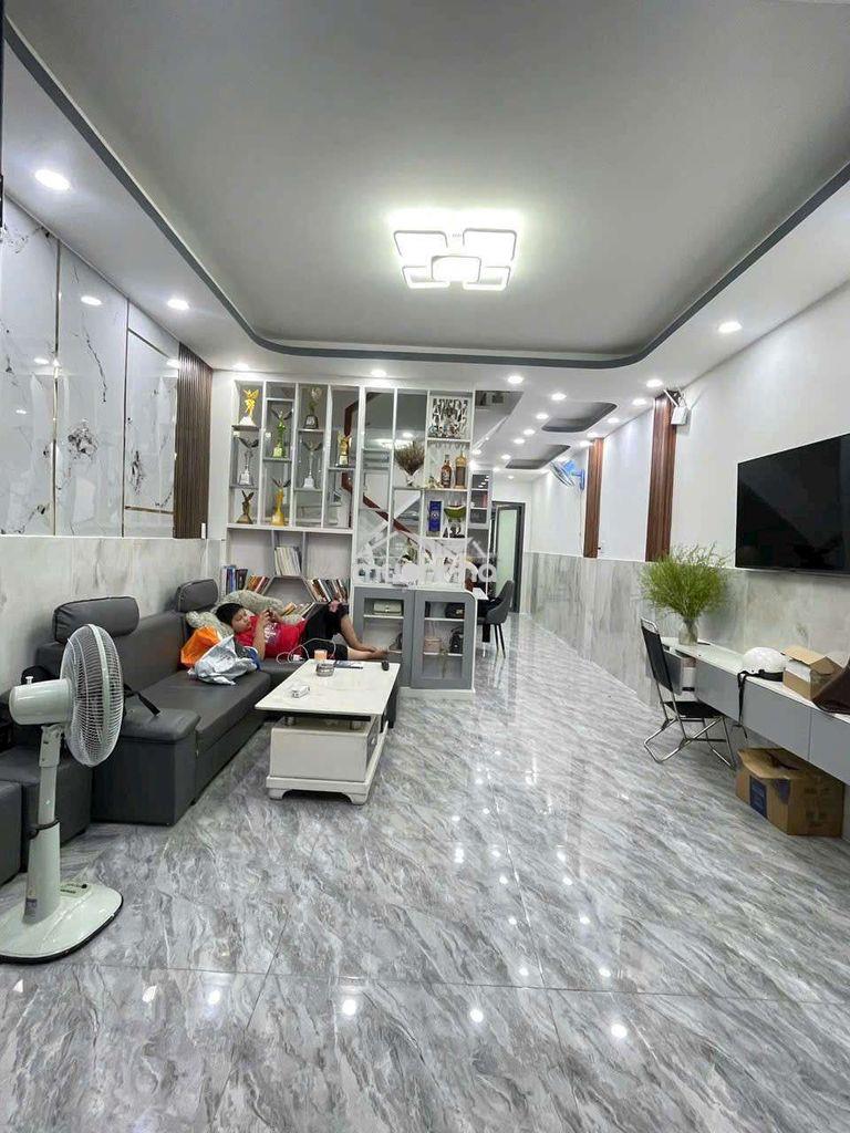 Kẹt tiền cần bán gấp