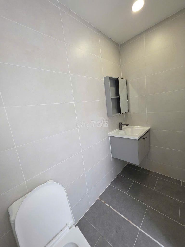 Gia đình bán ch tâm huyết chung cư hòa hưng (q.10) – 70m² (2pn 2wc)